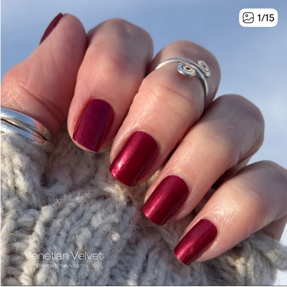 RETIRED Color Street Nail Polish Strips - Venetian Velvet